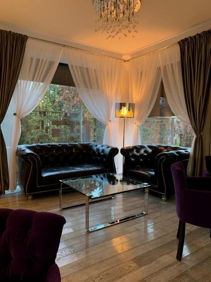 Kubiq Residence Giarmata ภายนอก รูปภาพ