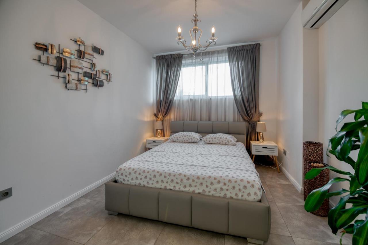 Kubiq Residence Giarmata ภายนอก รูปภาพ