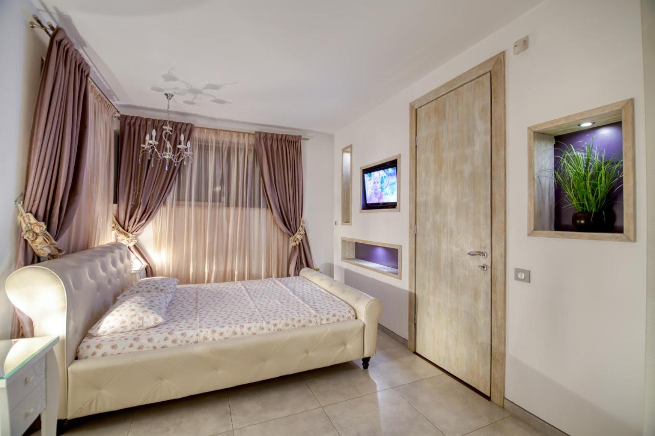 Kubiq Residence Giarmata ภายนอก รูปภาพ