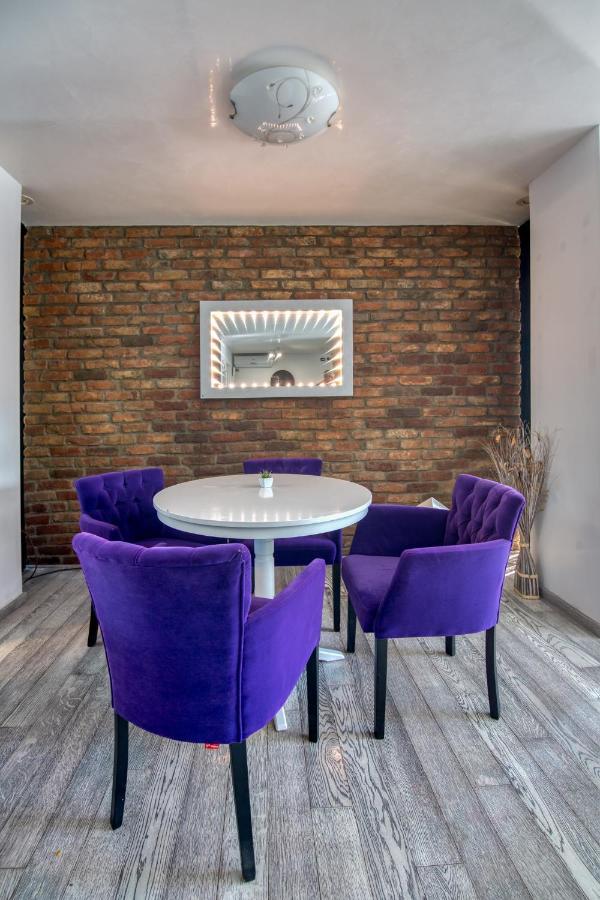 Kubiq Residence Giarmata ภายนอก รูปภาพ