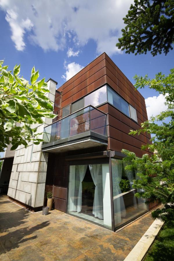 Kubiq Residence Giarmata ภายนอก รูปภาพ